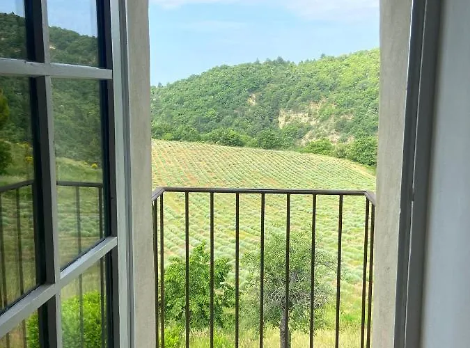 Le Vieil Aiglun (Alpes-de-Haute-Provence)