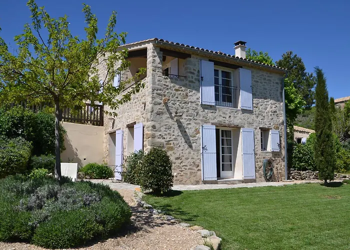 Guest house Le Vieil 3*