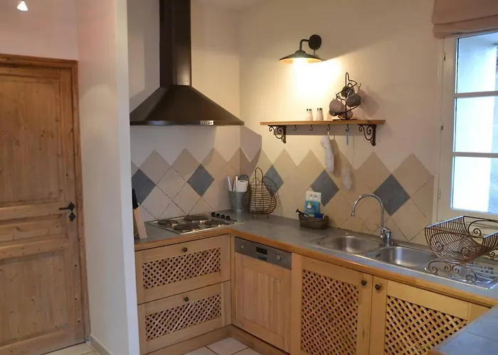 Le Vieil Guest house Aiglun (Alpes-de-Haute-Provence)