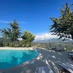 Le Vieil