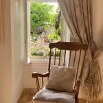 Le Vieil Guest house