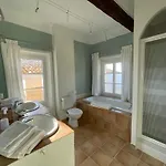 Guest house Le Vieil 3*