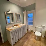 Guest house Le Vieil 3*