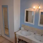 Le Vieil Guest house
