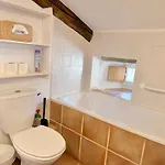 Guest house Le Vieil Aiglun (Alpes-de-Haute-Provence)