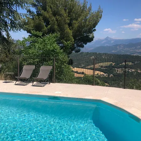 Le Vieil 3*