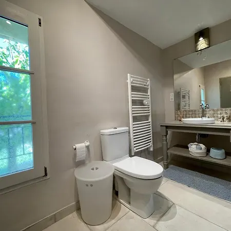 Le Vieil Guest house 3*