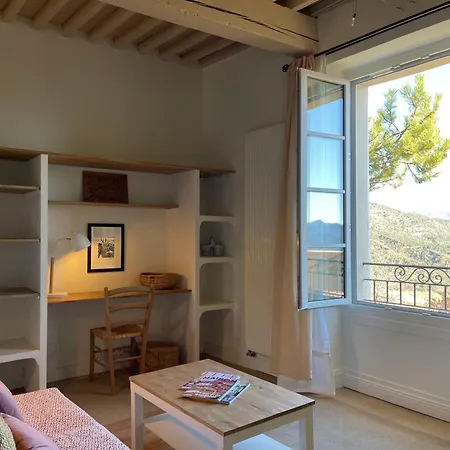 Le Vieil Guest house Aiglun (Alpes-de-Haute-Provence)