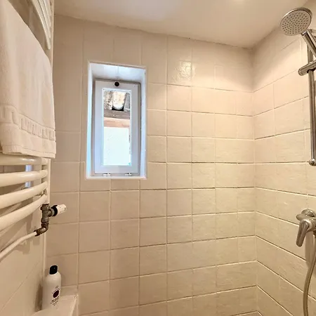 Le Vieil Guest house Aiglun (Alpes-de-Haute-Provence)