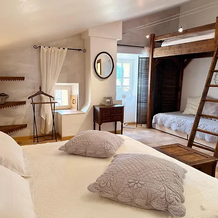 Guest house Le Vieil Aiglun (Alpes-de-Haute-Provence)