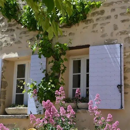 Le Vieil Guest house