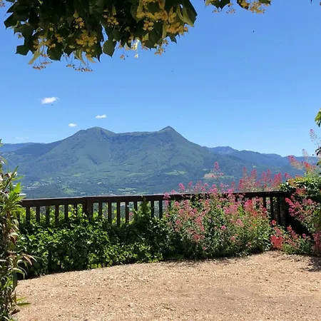 Le Vieil 3* Aiglun (Alpes-de-Haute-Provence)