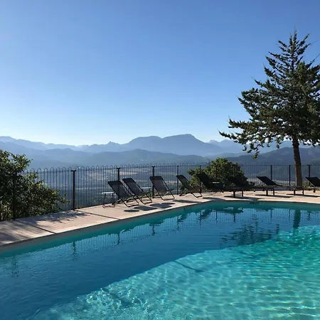 Le Vieil Guest house