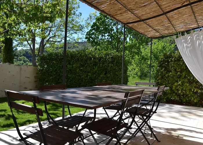 Maison d'hôtes Le Vieil Aiglun (Alpes-de-Haute-Provence)